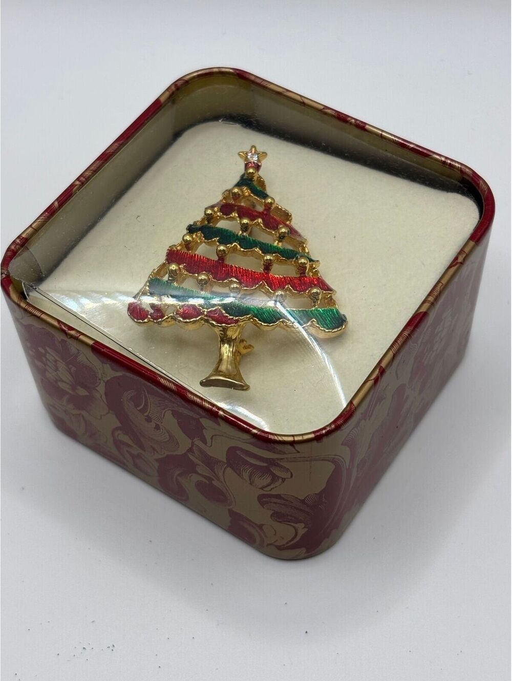 New in Retail Tin Stamped Gerry’s Christmas Holiday Tree Brooch Pin